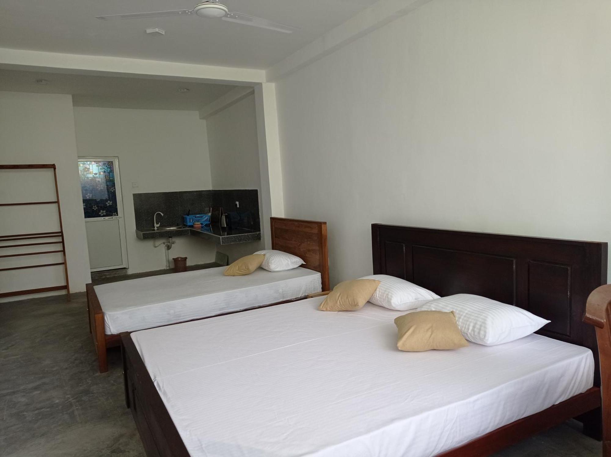 Appartamento Surf & Salt Weligama Esterno foto